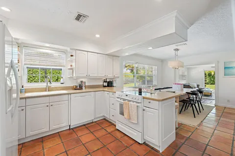 $799,000 | 801 Fairhaven Drive, North Palm Beach, FL 33408