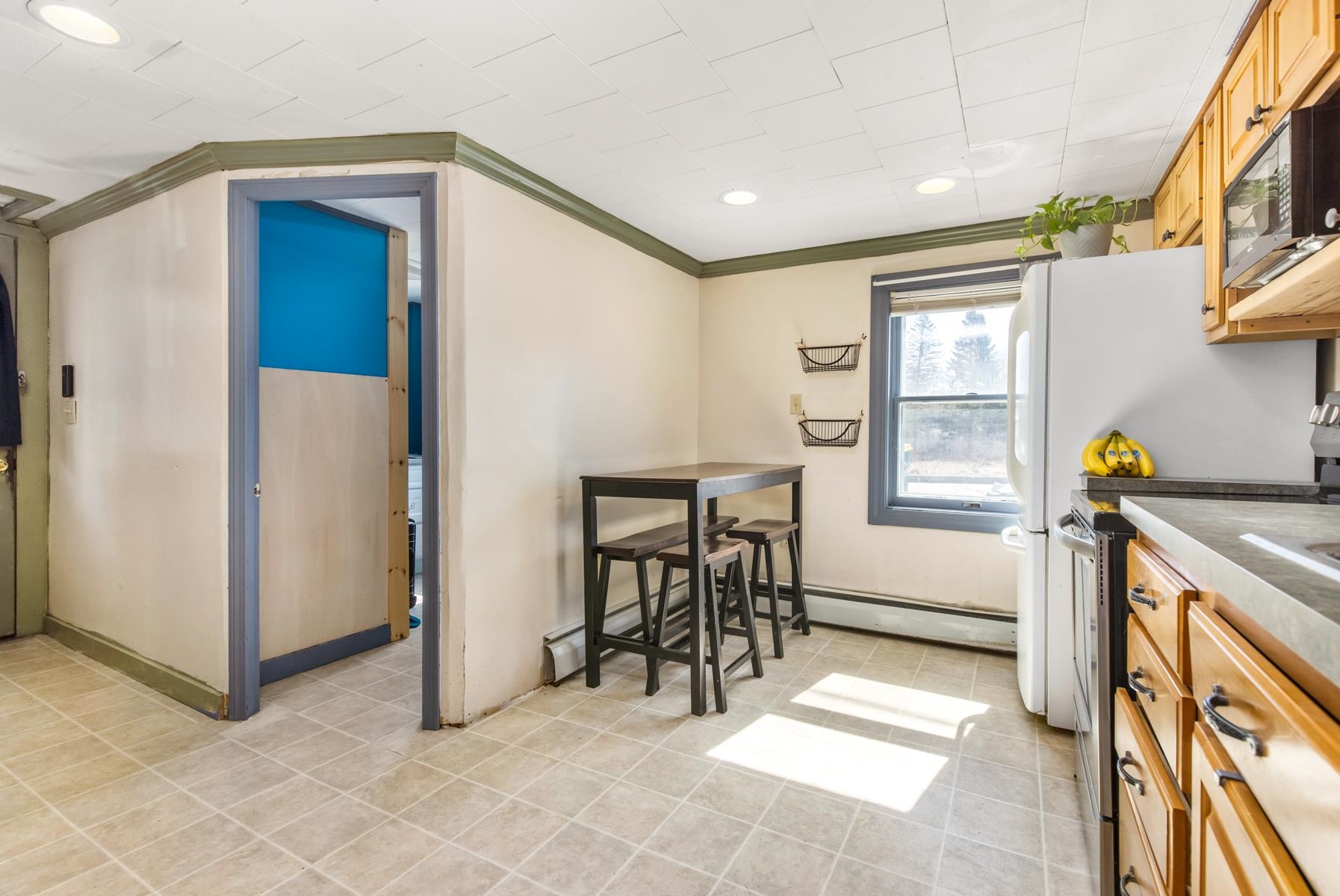 22 Cocheco Avenue Rochester, NH 03868 - Photo 17 of 34 Gallery Image 17