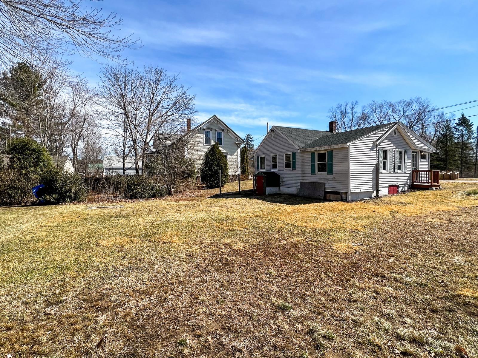 22 Cocheco Avenue Rochester, NH 03868 - Photo 4 of 34 Gallery Image 4