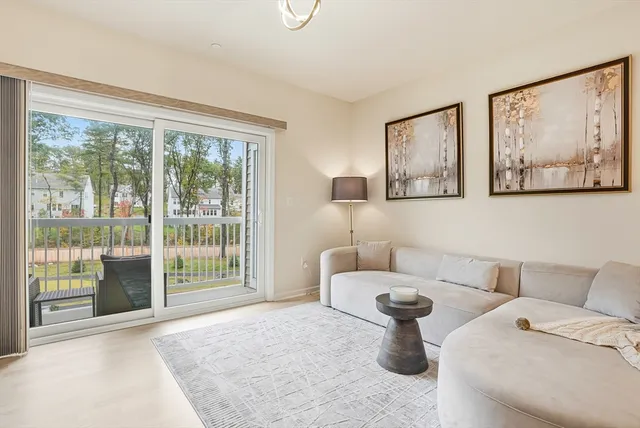 $434,900 | 2 Winslow Lane, Unit 2302, Grafton, MA 01536