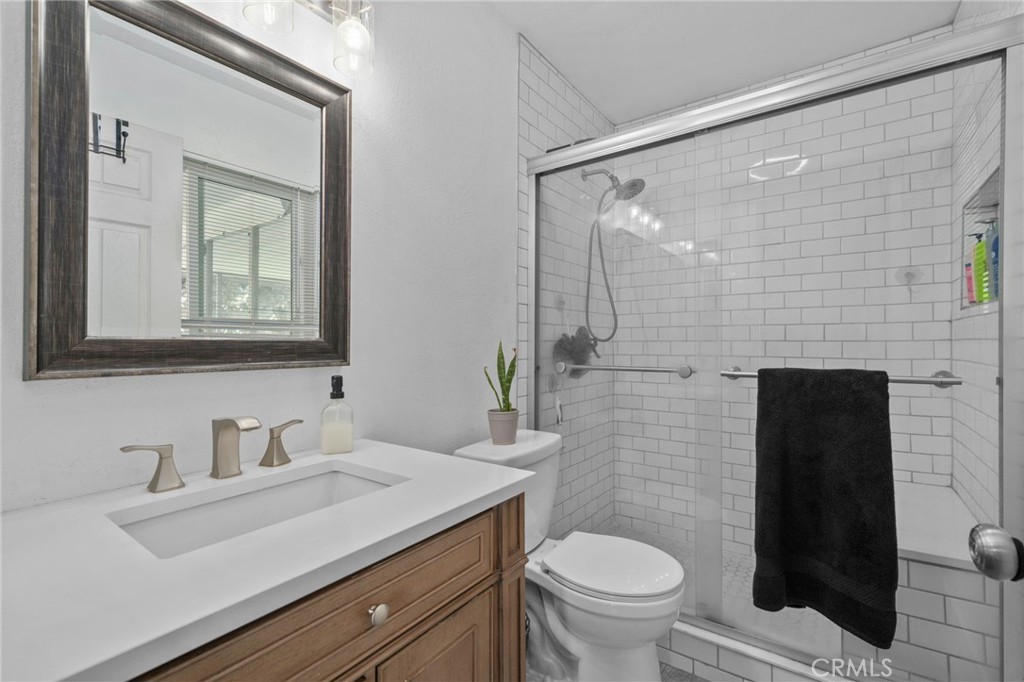2258 North Arrowhead Avenue Rialto, CA 92377 - Photo 13 of 26