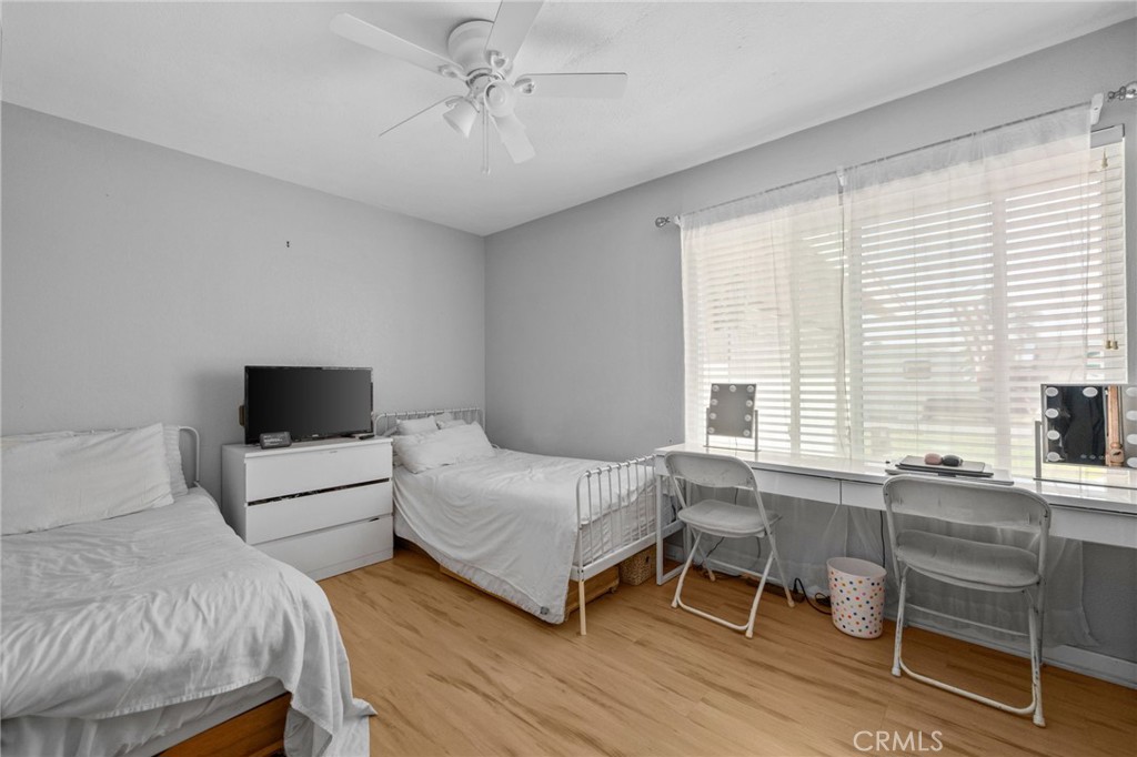 2258 North Arrowhead Avenue Rialto, CA 92377 - Photo 14 of 26