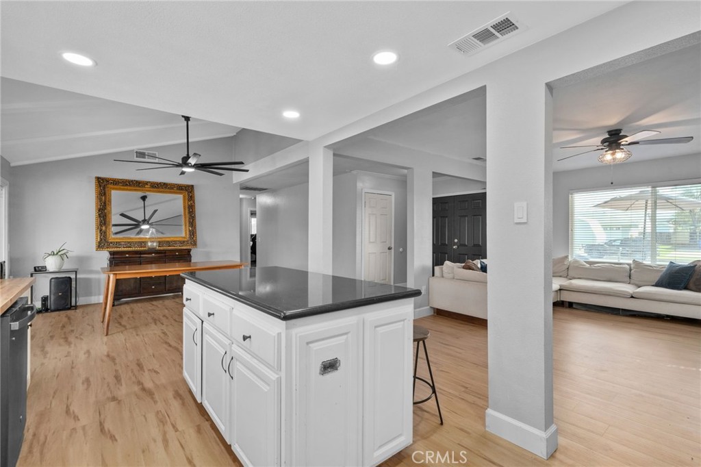 2258 North Arrowhead Avenue Rialto, CA 92377 - Photo 7 of 26