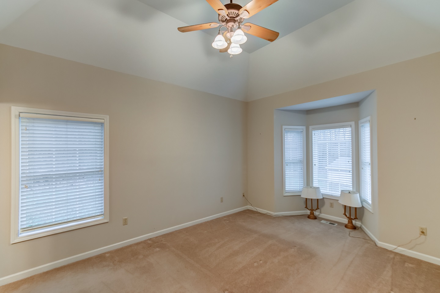9444 Easley Road Dale, IN 47523 - Photo 14 of 36