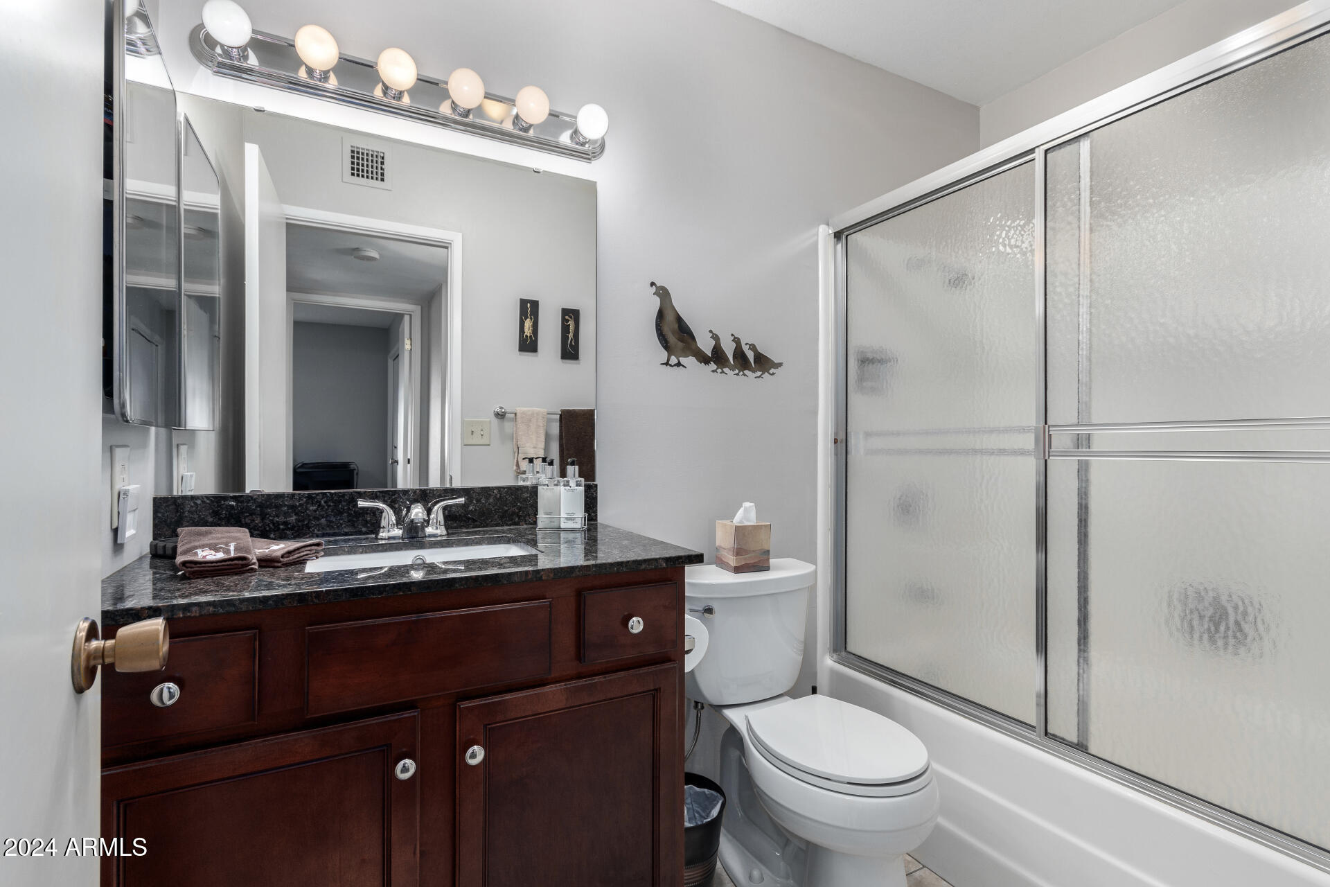 10819 West Hatcher Road Sun City, AZ 85351 - Photo 27 of 51 27 Bathroom 2