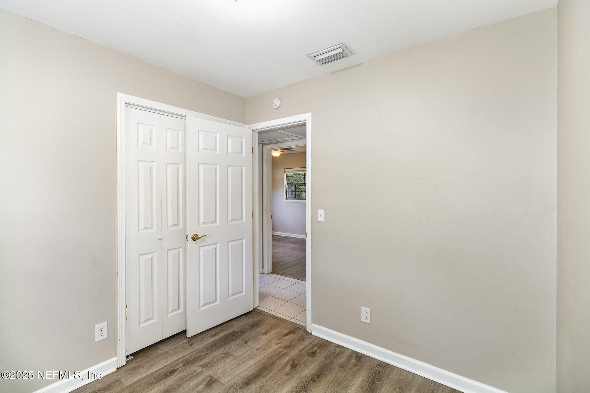 3127 Sandhurst Road East Jacksonville, FL 32277 - Photo 16 of 24 017_3127sandhurstrd_22-edit