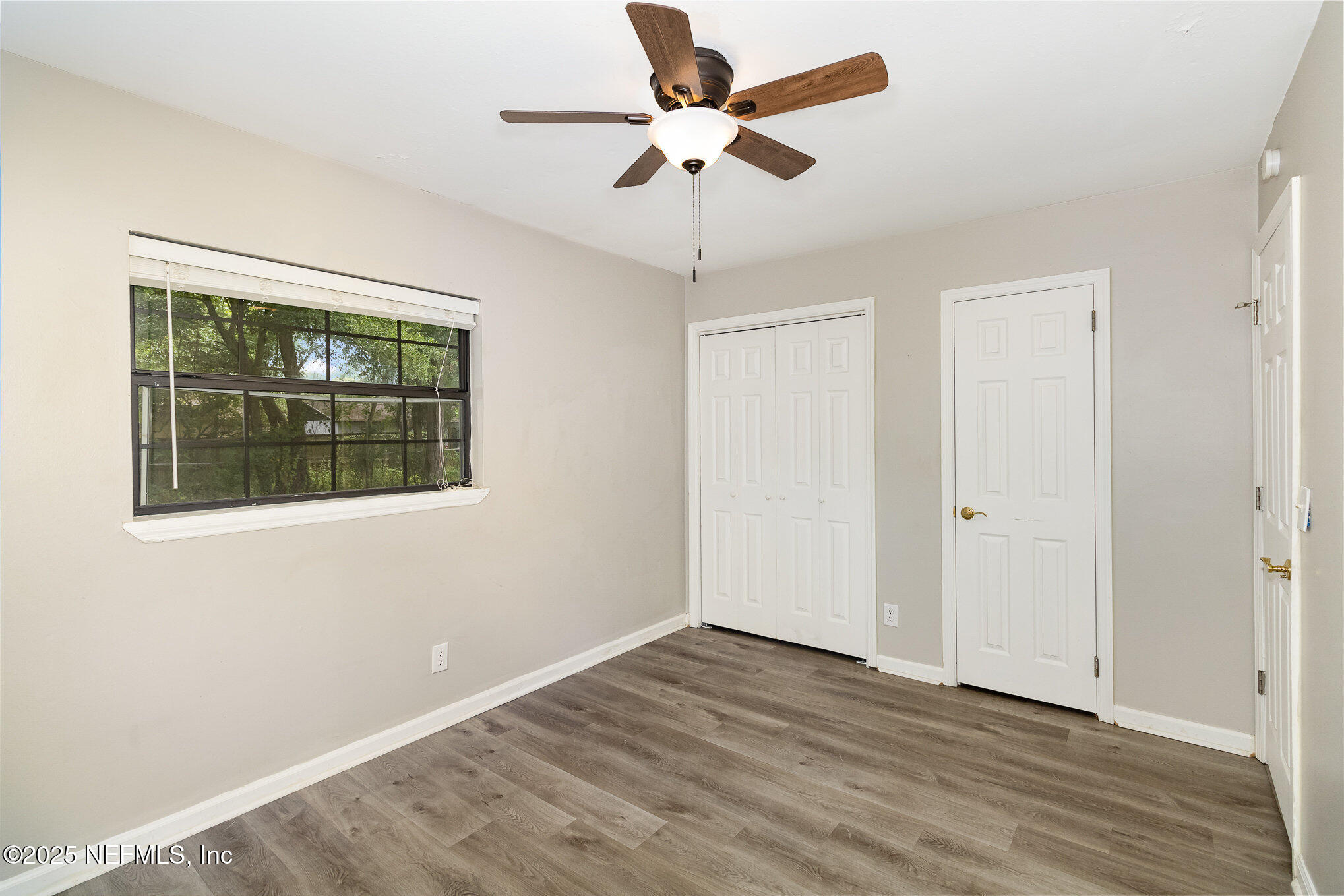 3127 Sandhurst Road East Jacksonville, FL 32277 - Photo 18 of 24 019_3127sandhurstrd_30-edit