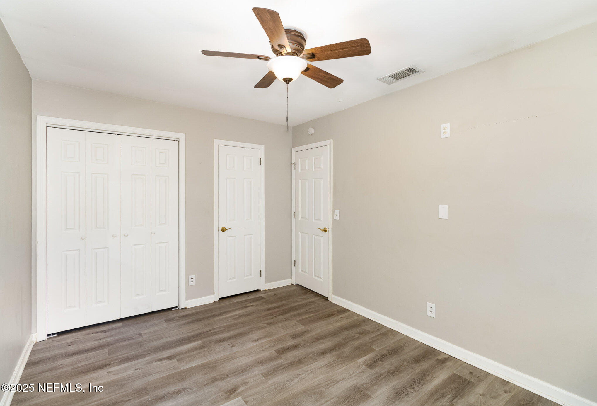 3127 Sandhurst Road East Jacksonville, FL 32277 - Photo 19 of 24 020_3127sandhurstrd_32-edit