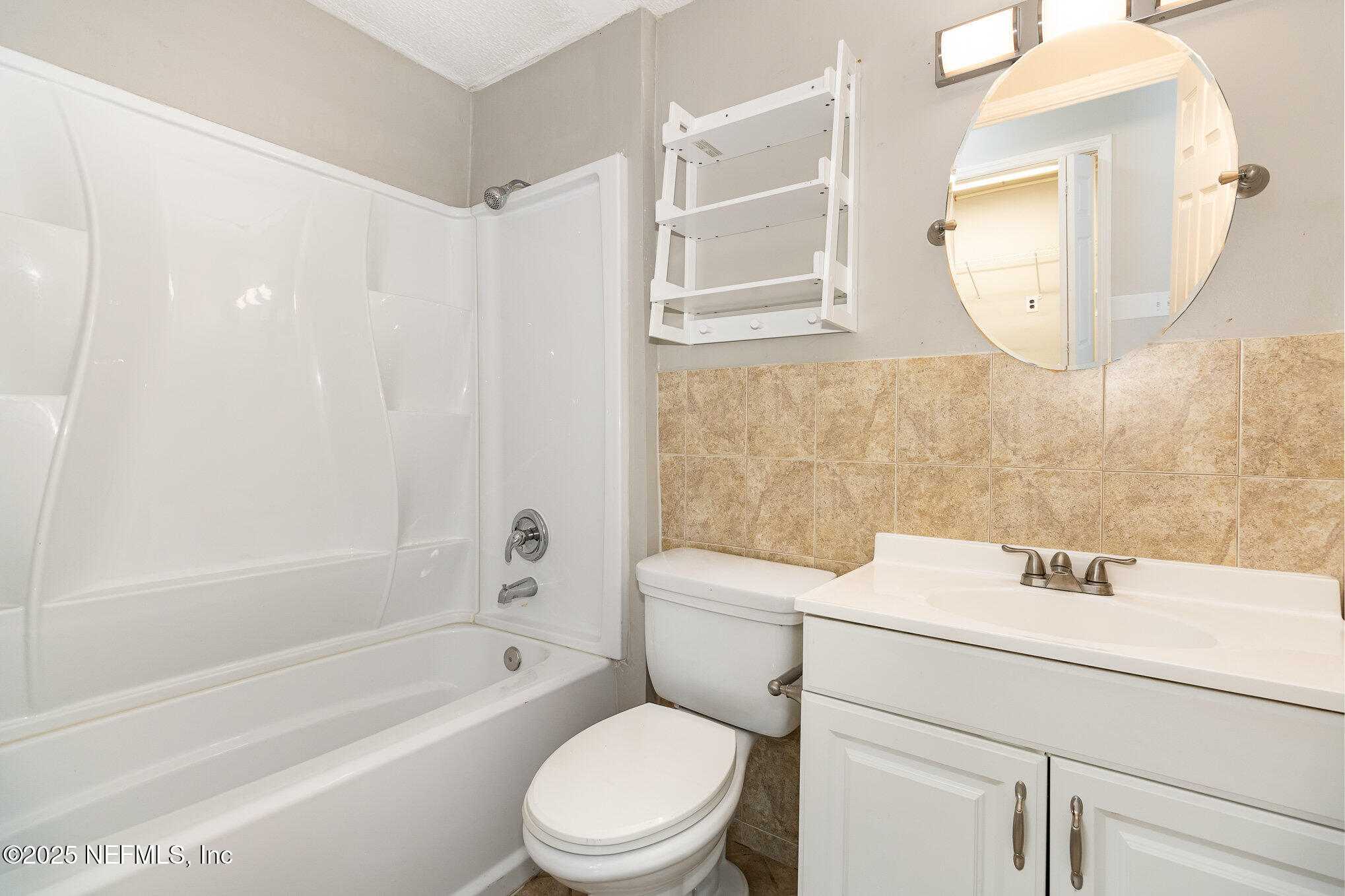 3127 Sandhurst Road East Jacksonville, FL 32277 - Photo 20 of 24 021_3127sandhurstrd_36