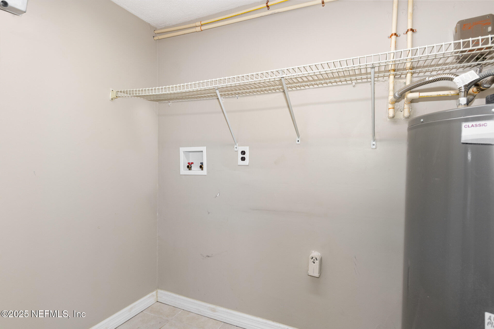 3127 Sandhurst Road East Jacksonville, FL 32277 - Photo 21 of 24 022_3127sandhurstrd_38-edit