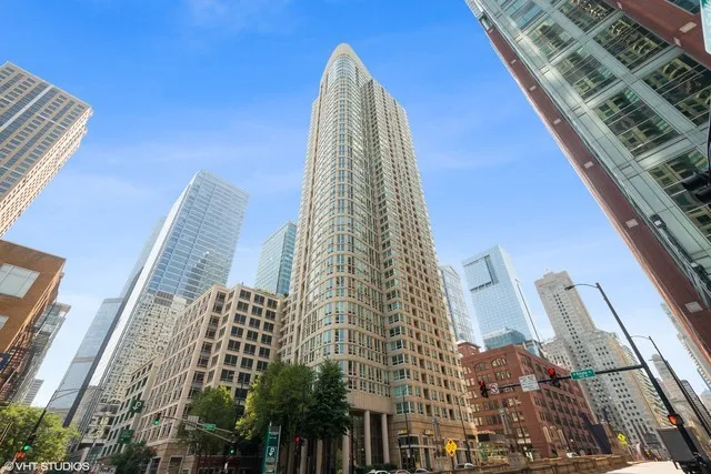 a view of a tall building