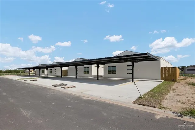 $1,250 | 2609 Mockingbird Road, Unit D, Weslaco, TX 78596