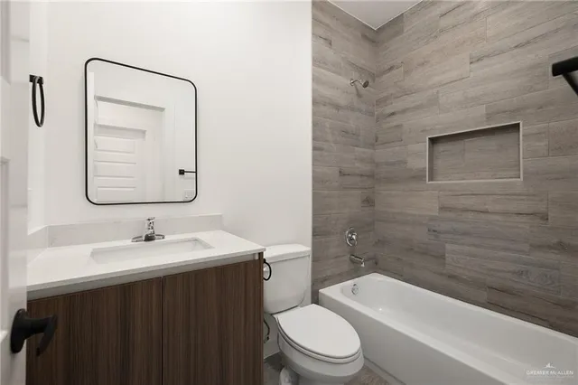 $1,250 | 2609 Mockingbird Road, Unit D, Weslaco, TX 78596