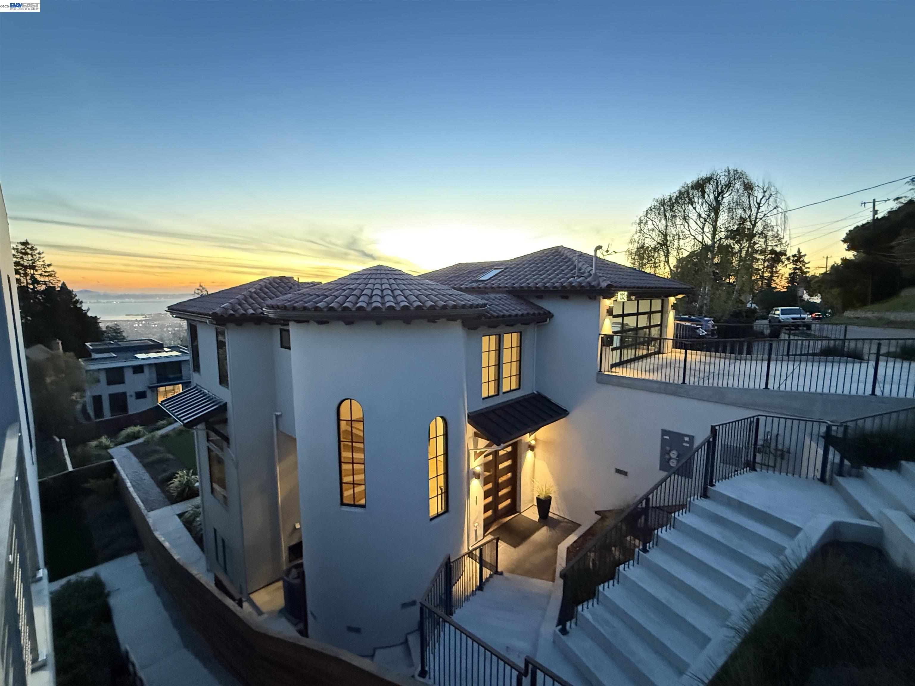 1024 Grizzly Peak Boulevard Berkeley, CA 94708 - Photo 2 of 60