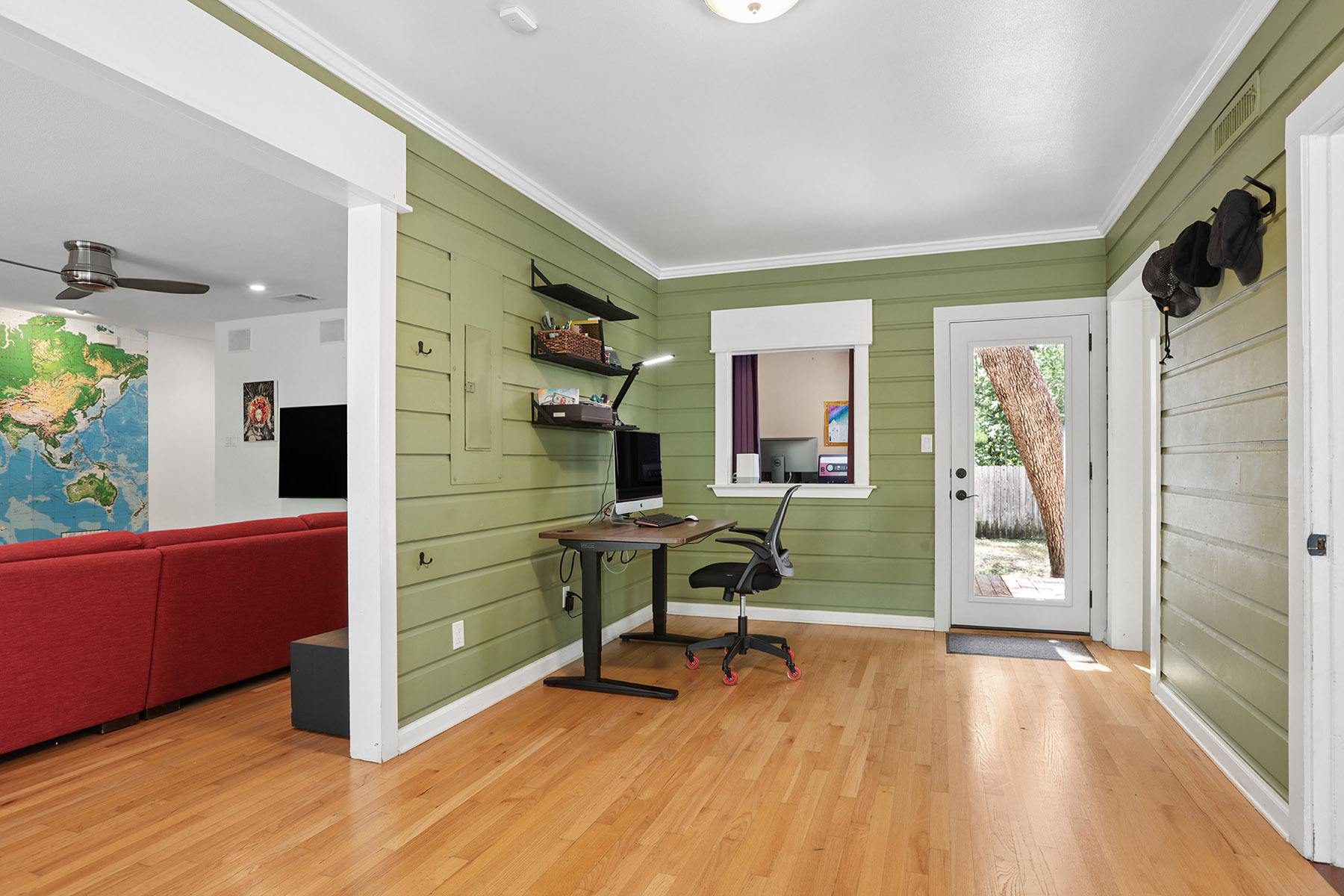 4204 Wildwood Road Austin, TX 78722 - Photo 23 of 29 Flex space not noted in room count