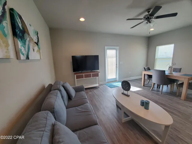 $2,100 | 5764 Callaway Circle, Unit 15, Panama City, FL 32404