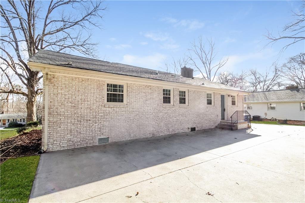 3027 Kinnamon Road Winston-Salem, NC 27104 - Photo 14 of 15 Gallery Image 14