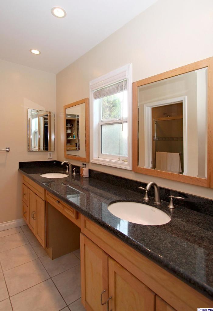 2951 Hopeton Road La Crescenta, CA 91214 - Photo 8 of 19 Additional Photo