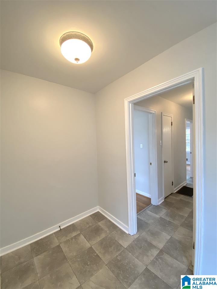300 Ridgewood Avenue Fairfield, AL 35064 - Photo 5 of 41