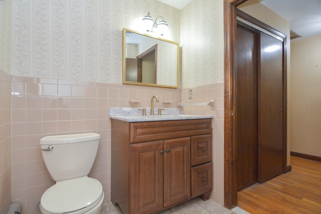 44 Harding Street Milford, MA 01757 - Photo 18 of 39 Gallery Image 18