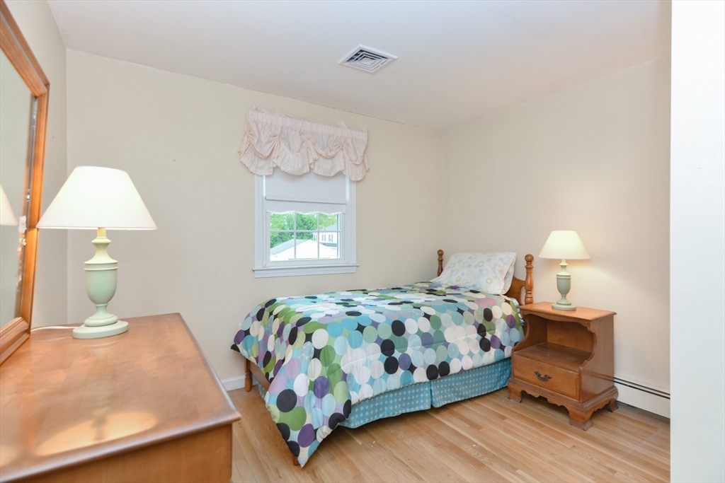 44 Harding Street Milford, MA 01757 - Photo 28 of 39 Gallery Image 28