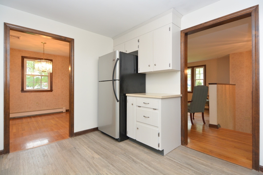 44 Harding Street Milford, MA 01757 - Photo 8 of 39 Gallery Image 8