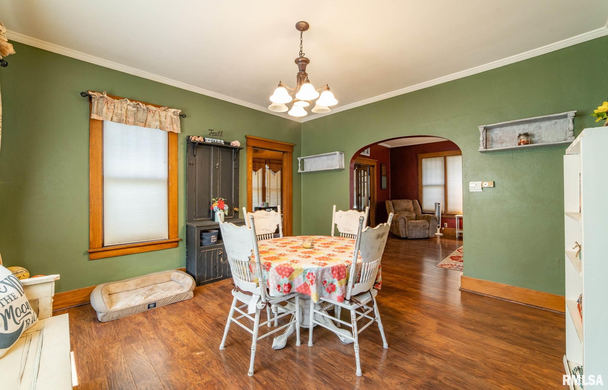 109 Woodlawn Road Lincoln, IL 62656 - Photo 10 of 33 Gallery Image 10