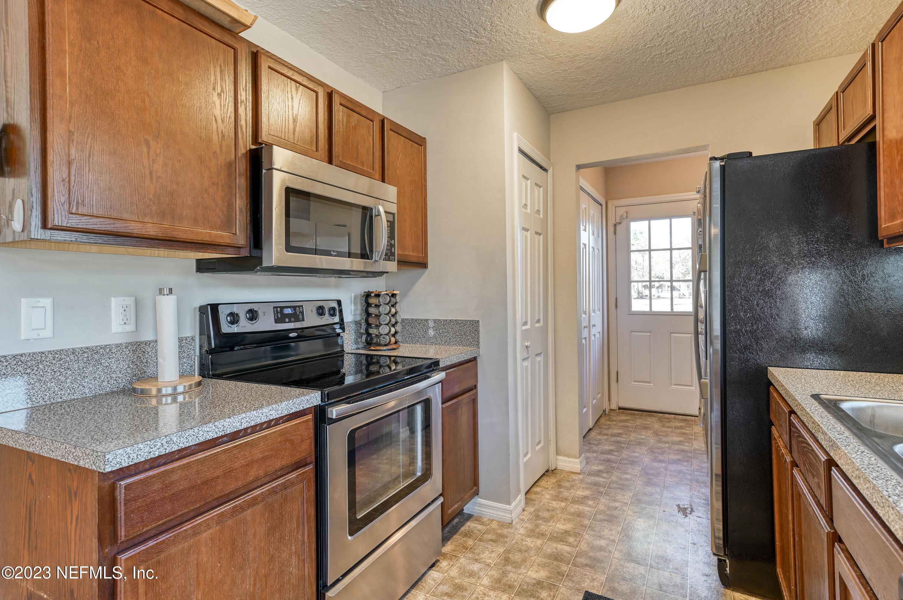 2101 Blue Knoll Road Middleburg, FL 32068 - Photo 11 of 26 2101 Blue Knoll Road ONLINE LOW RES-13