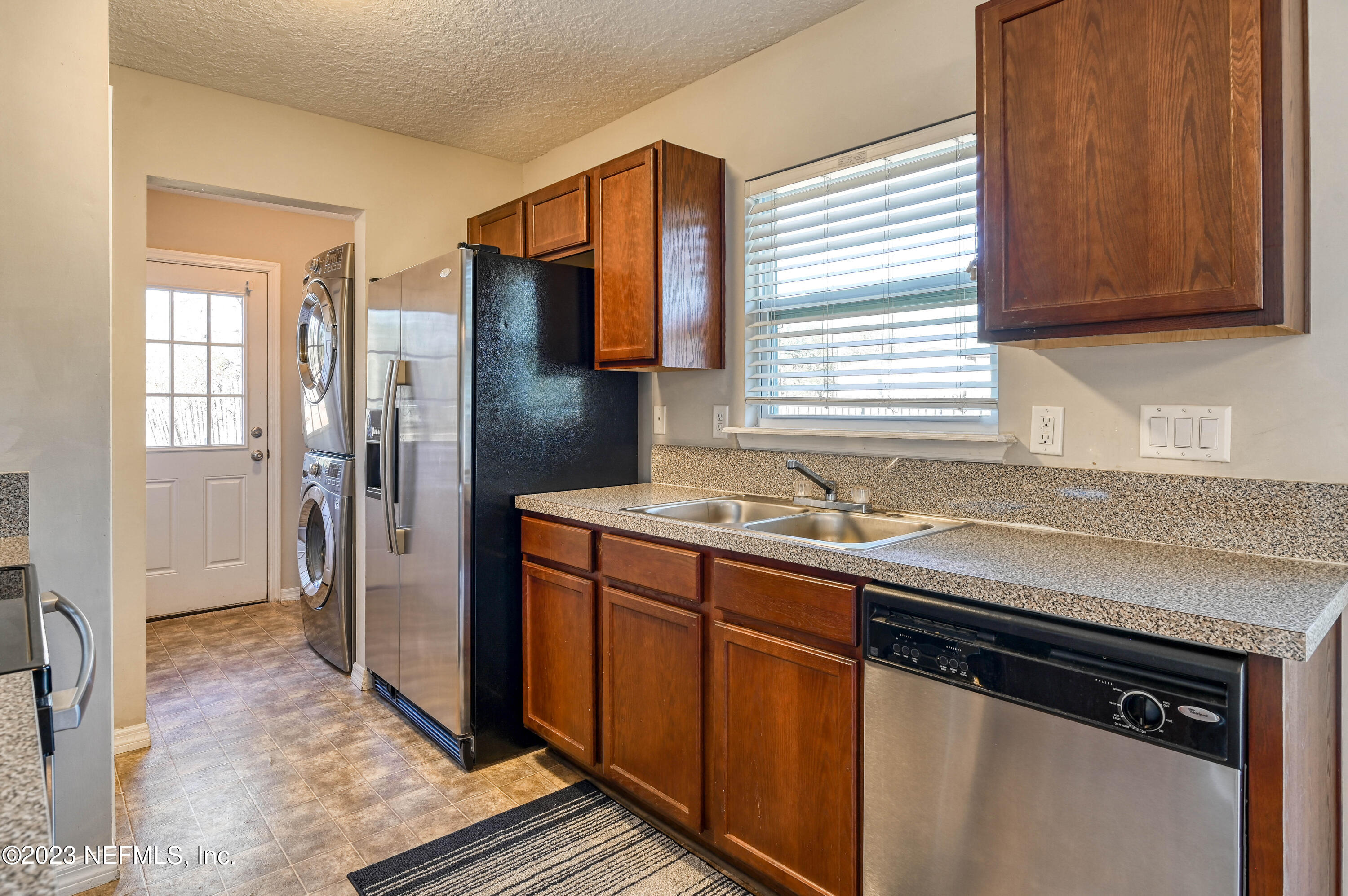 2101 Blue Knoll Road Middleburg, FL 32068 - Photo 12 of 26 2101 Blue Knoll Road ONLINE LOW RES-14
