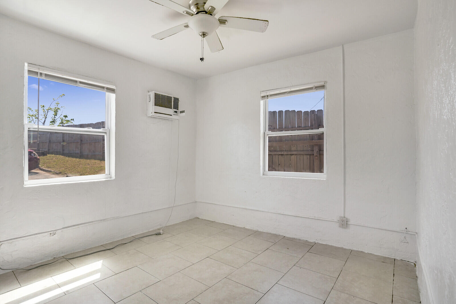 1127 West 28th Street, Unit A Riviera Beach, FL 33404 - Photo 12 of 17 12_Image_12_mls
