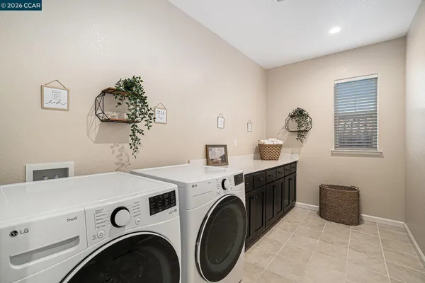 $839,500 | 208 Littleton Street, Oakley, CA 94561