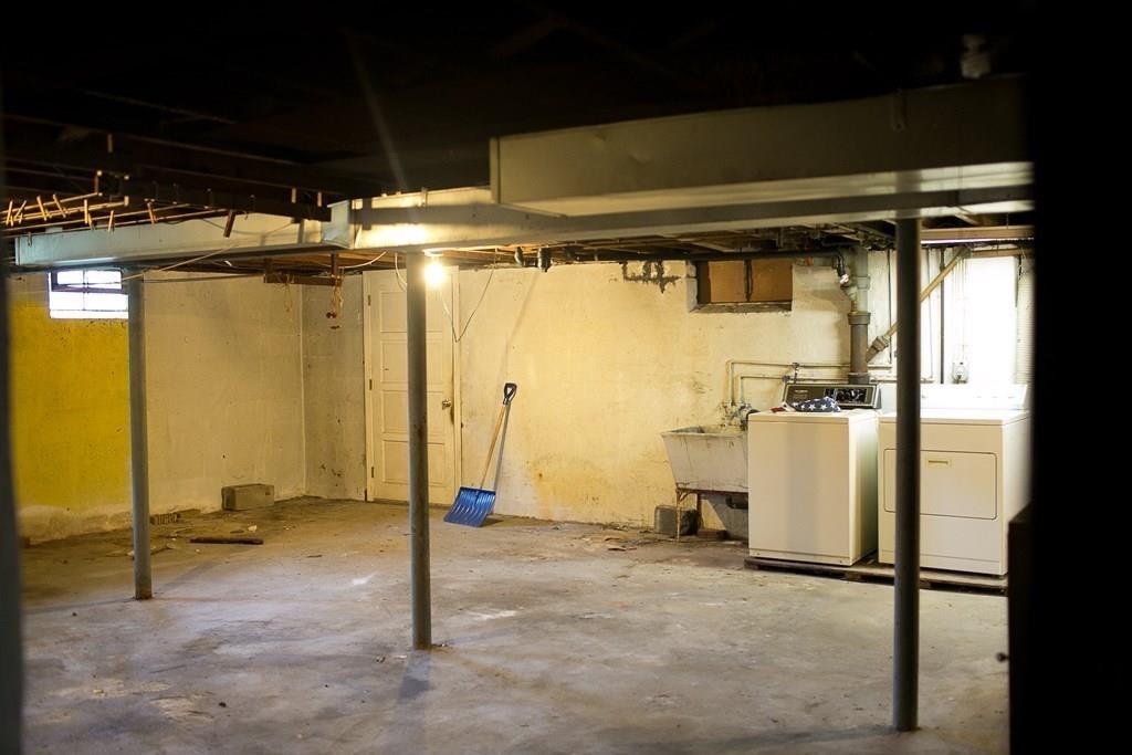 280 Harkness Avenue Springfield, MA 01118 - Photo 32 of 36 a view of a room with gym equipment