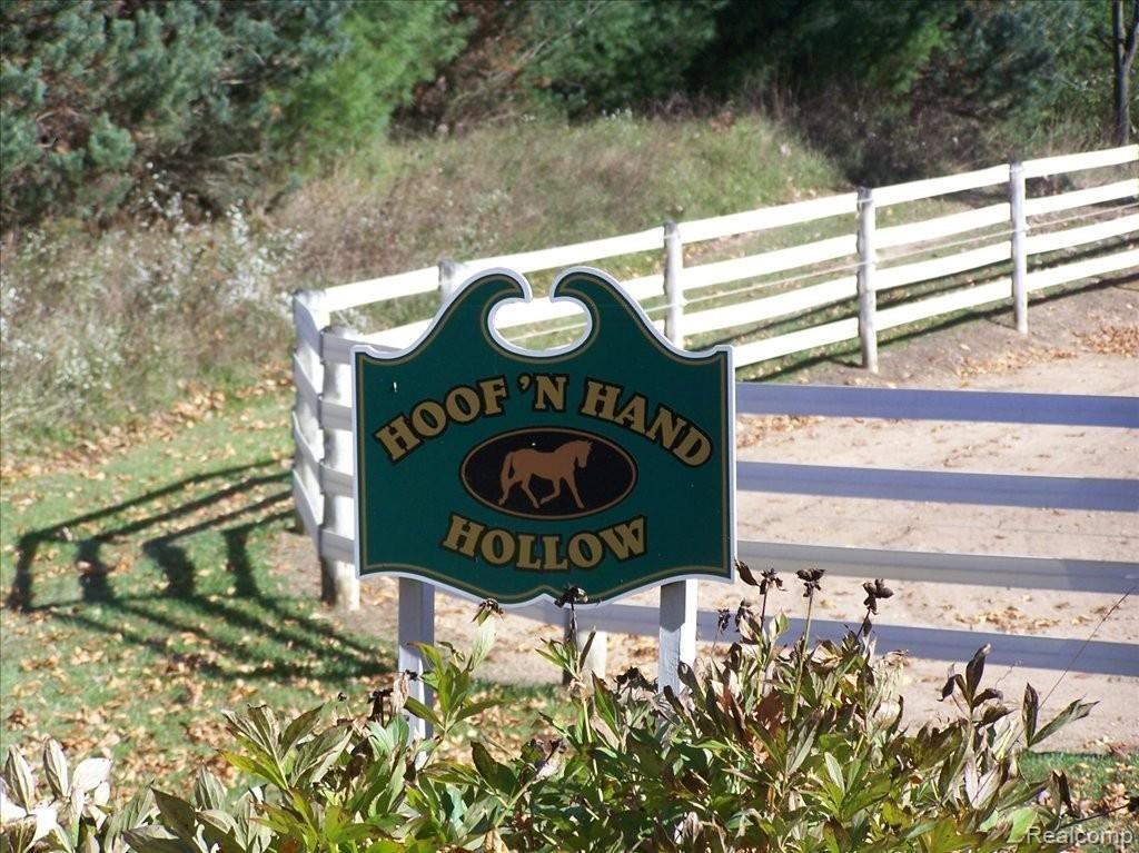 5397 Brady Road Howell, MI 48843 - Photo 2 of 28 "WELCOME" TO THE RANCH....