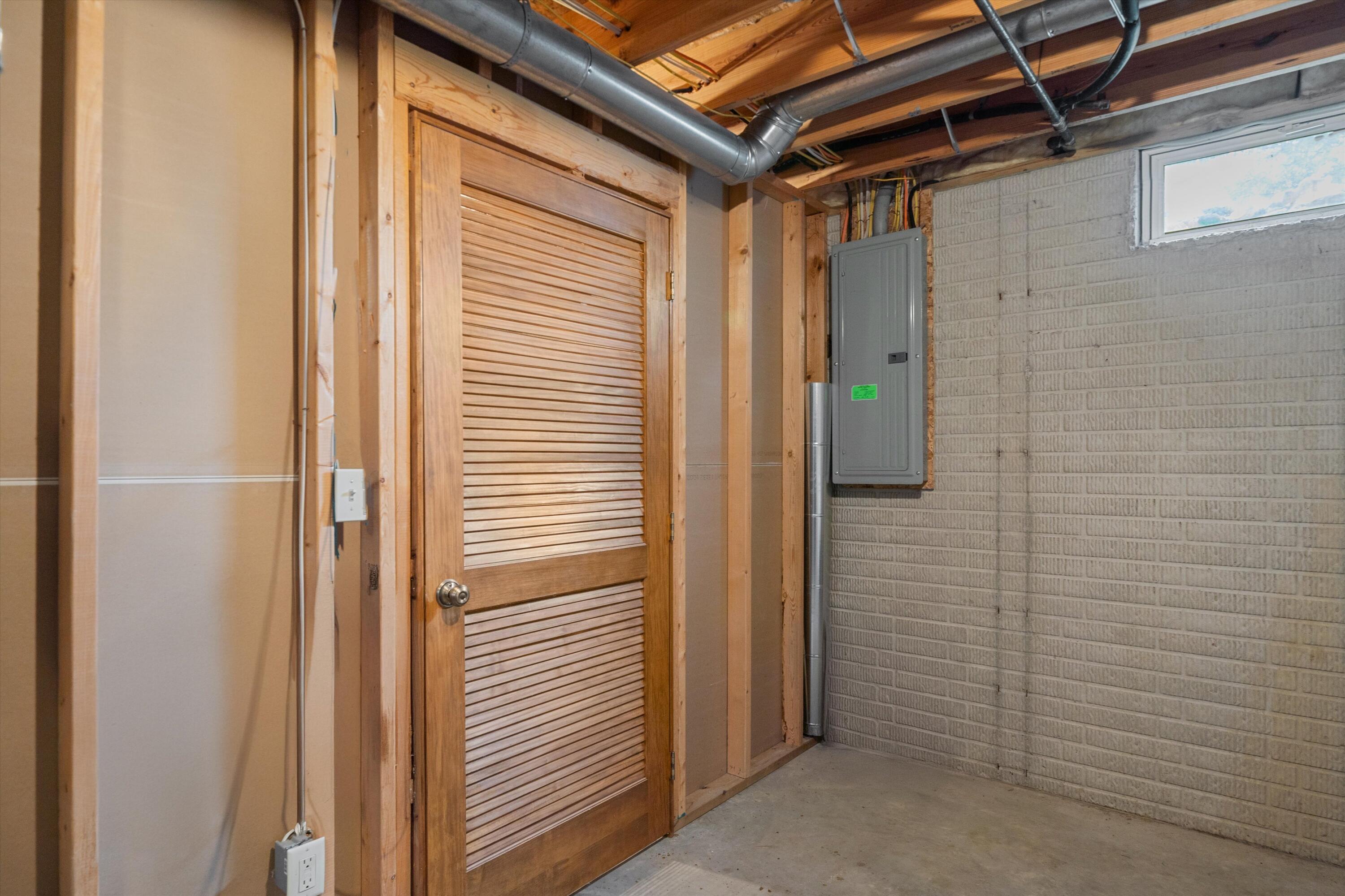 1510 Muehleisen Road Monroe, MI 48162 - Photo 40 of 67 53-DSC00702