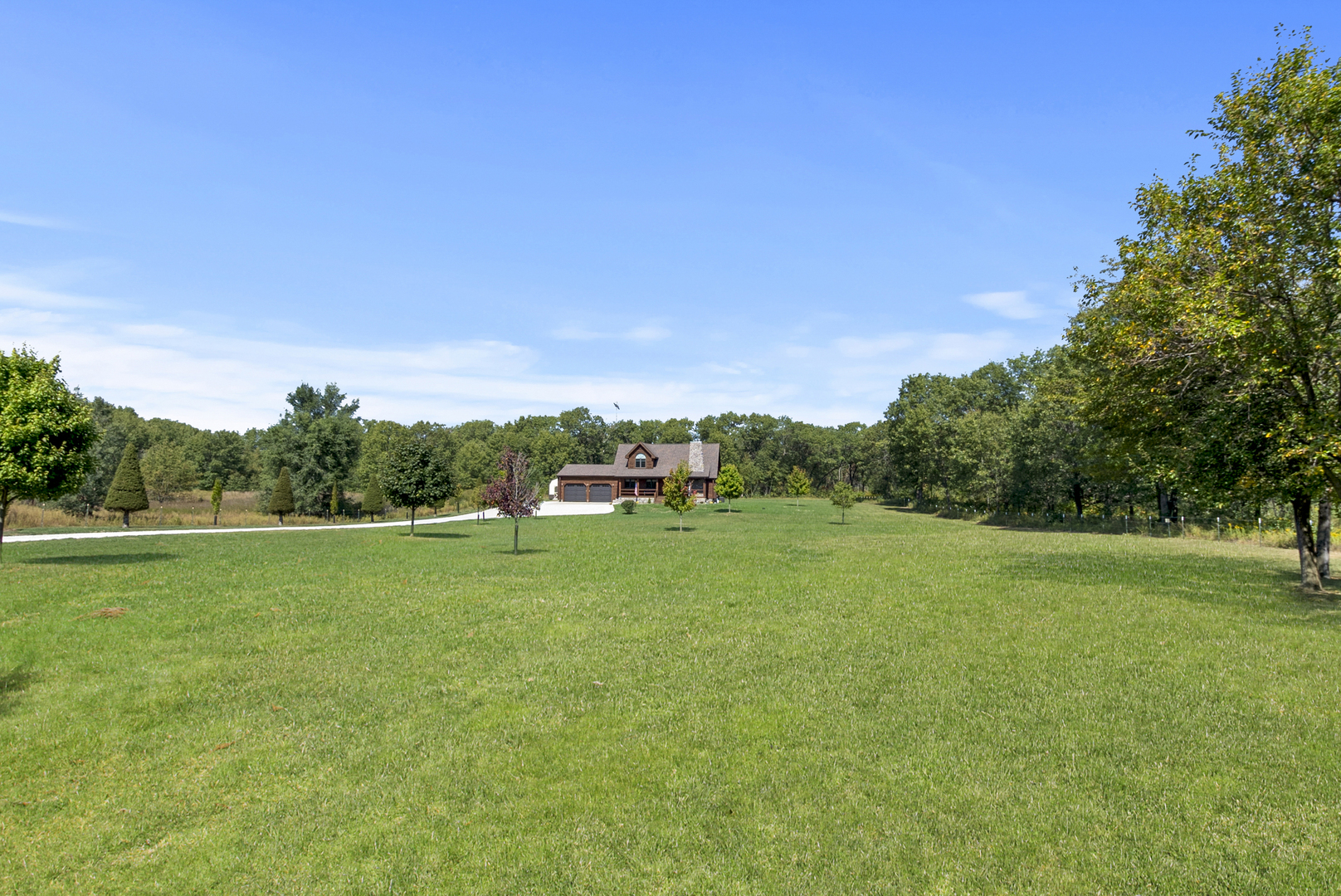 24610 West Smiley Road Braidwood, IL 60408 - Photo 5 of 33 Gallery Image 5