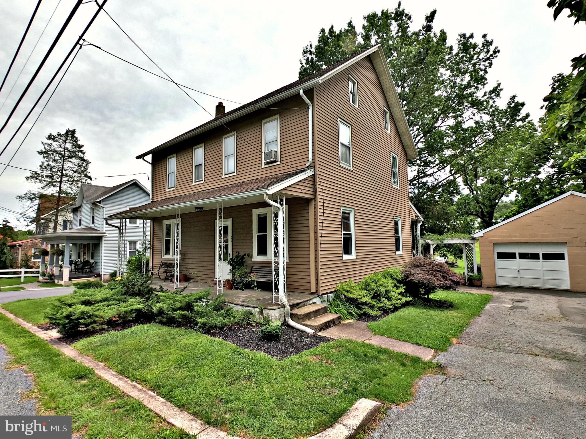 496 Church Road Reading, PA 19607 - Photo 1 of 40