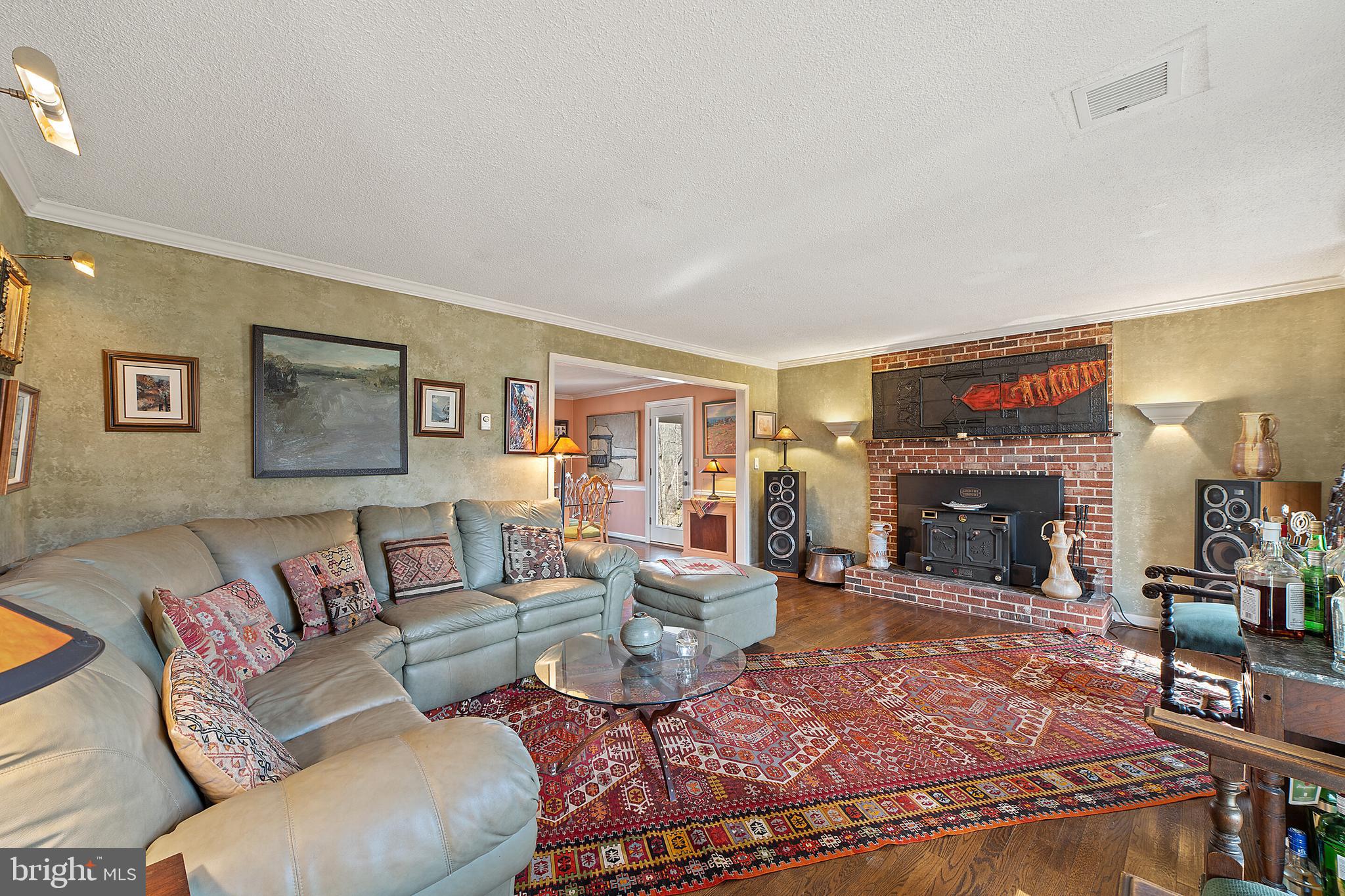 13230 Compton Road Clifton, VA 20124 - Photo 14 of 78 Gallery Image 14