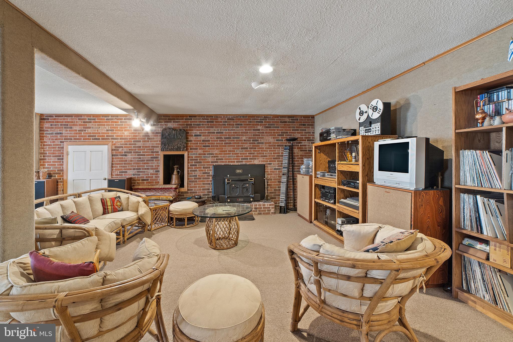13230 Compton Road Clifton, VA 20124 - Photo 54 of 78 Gallery Image 54