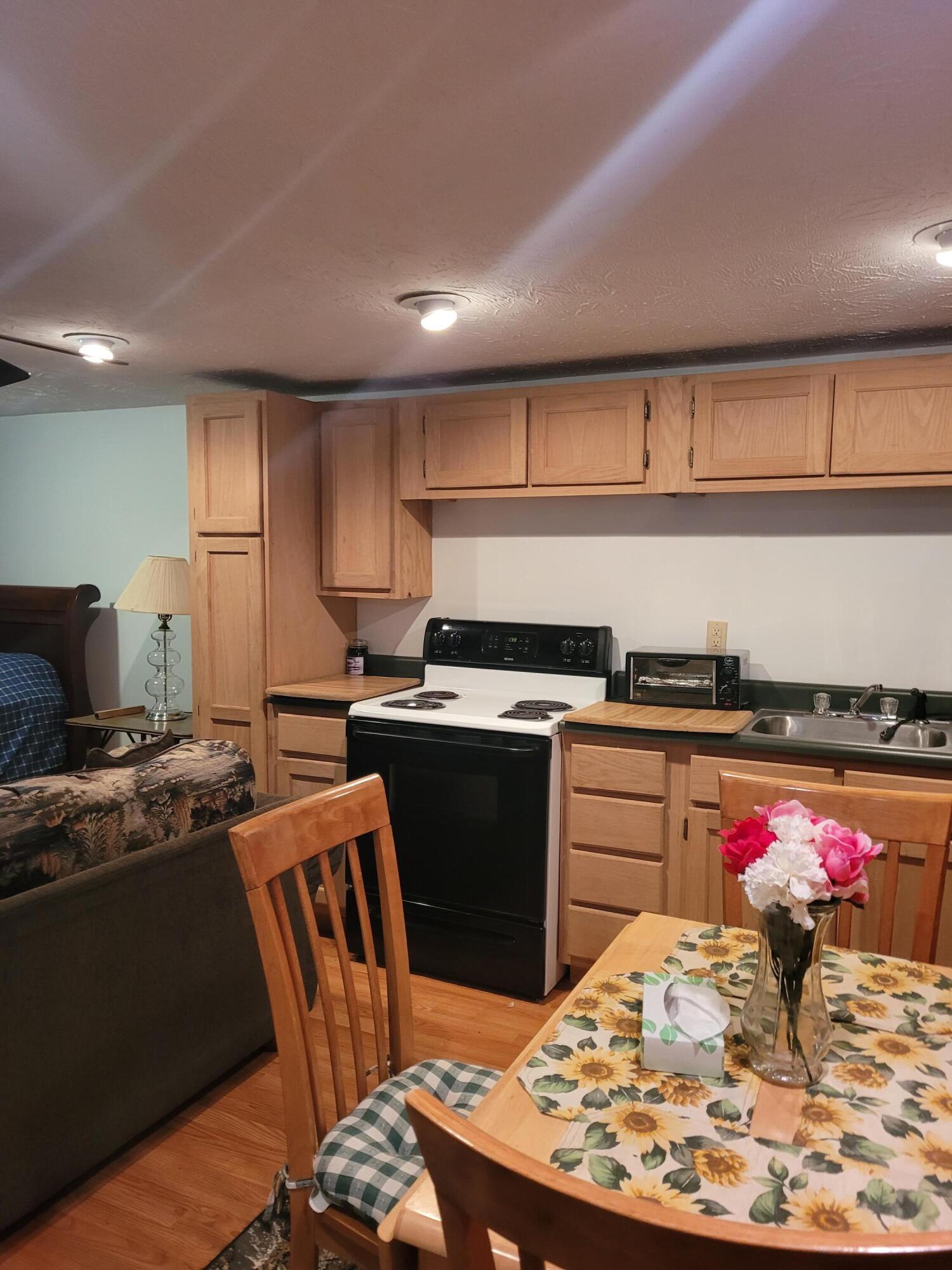 2557 Bee Creek Road Corbin, KY 40701 - Photo 11 of 27 20220629_133917