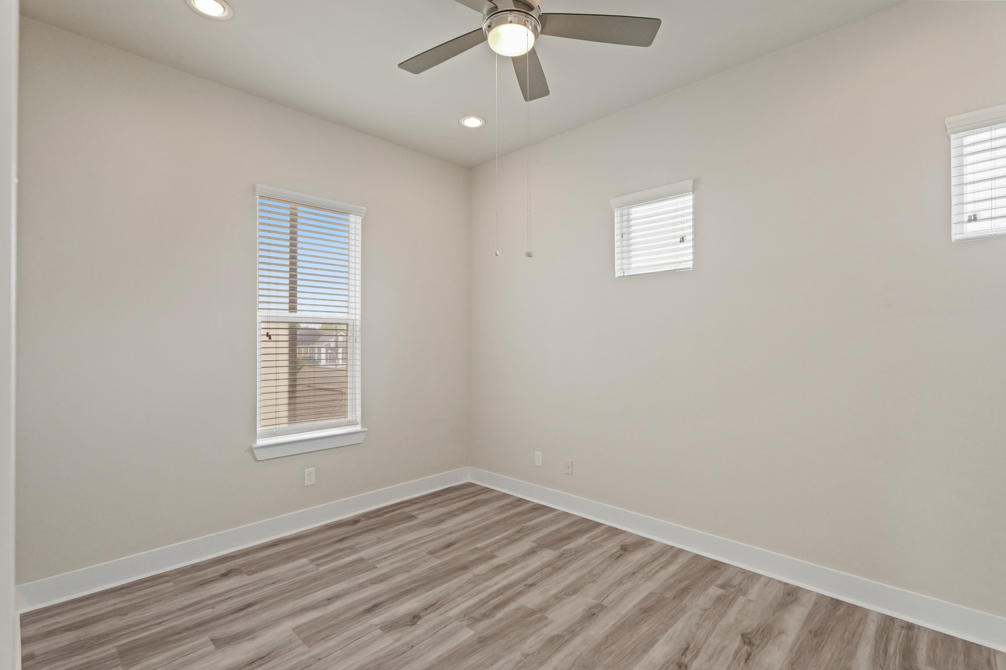 906 West 17th Street, Unit E Houston, TX 77008 - Photo 22 of 36