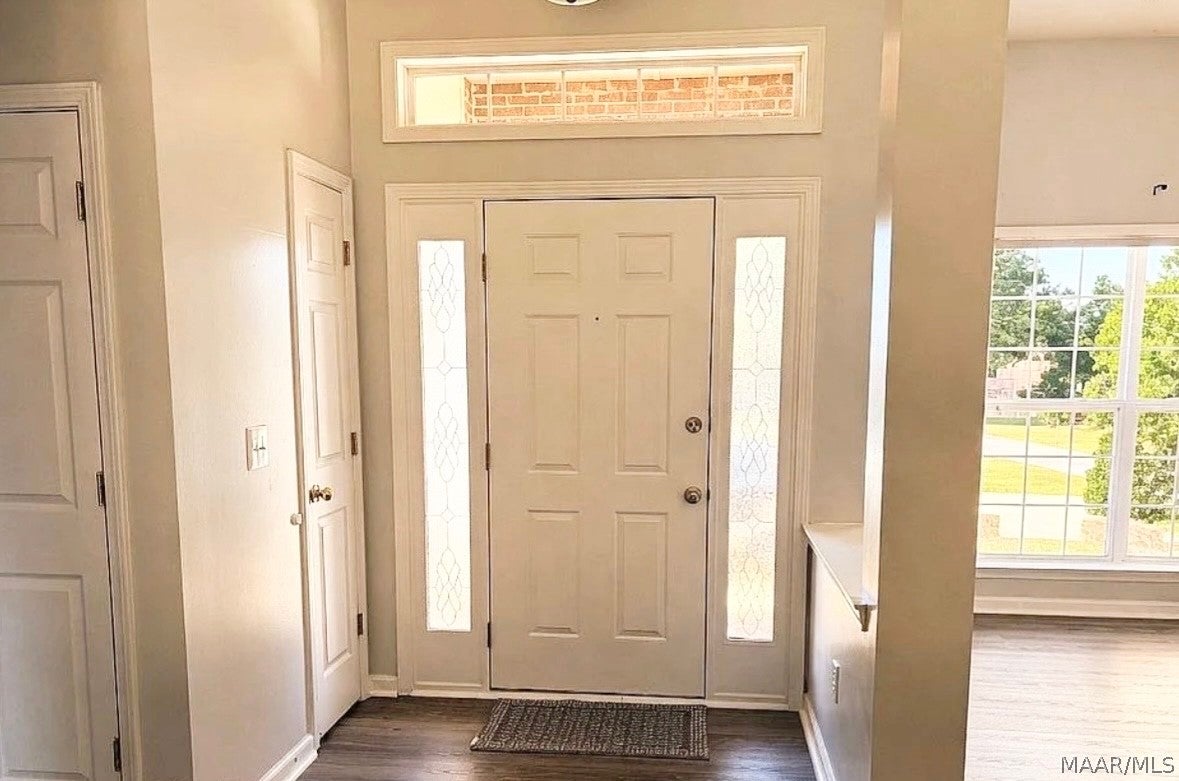 1018 Thistle Road Prattville, AL 36066 - Photo 6 of 34 Gallery Image 6