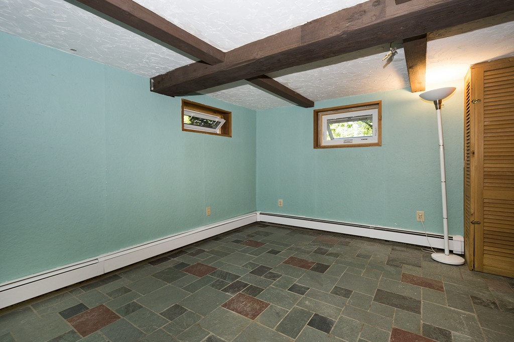 60 Marion Road Scituate, MA 02066 - Photo 19 of 24 Gallery Image 19