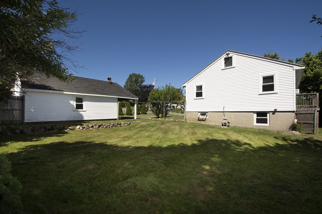 60 Marion Road Scituate, MA 02066 - Photo 5 of 24 Gallery Image 5