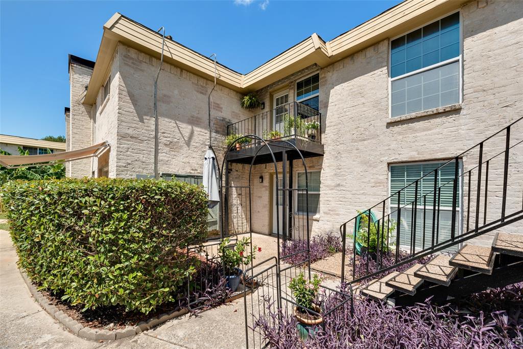 5109 Cedar Springs Road, Unit 105 Dallas, TX 75235 - Photo 3 of 16 Private Welcoming Patio