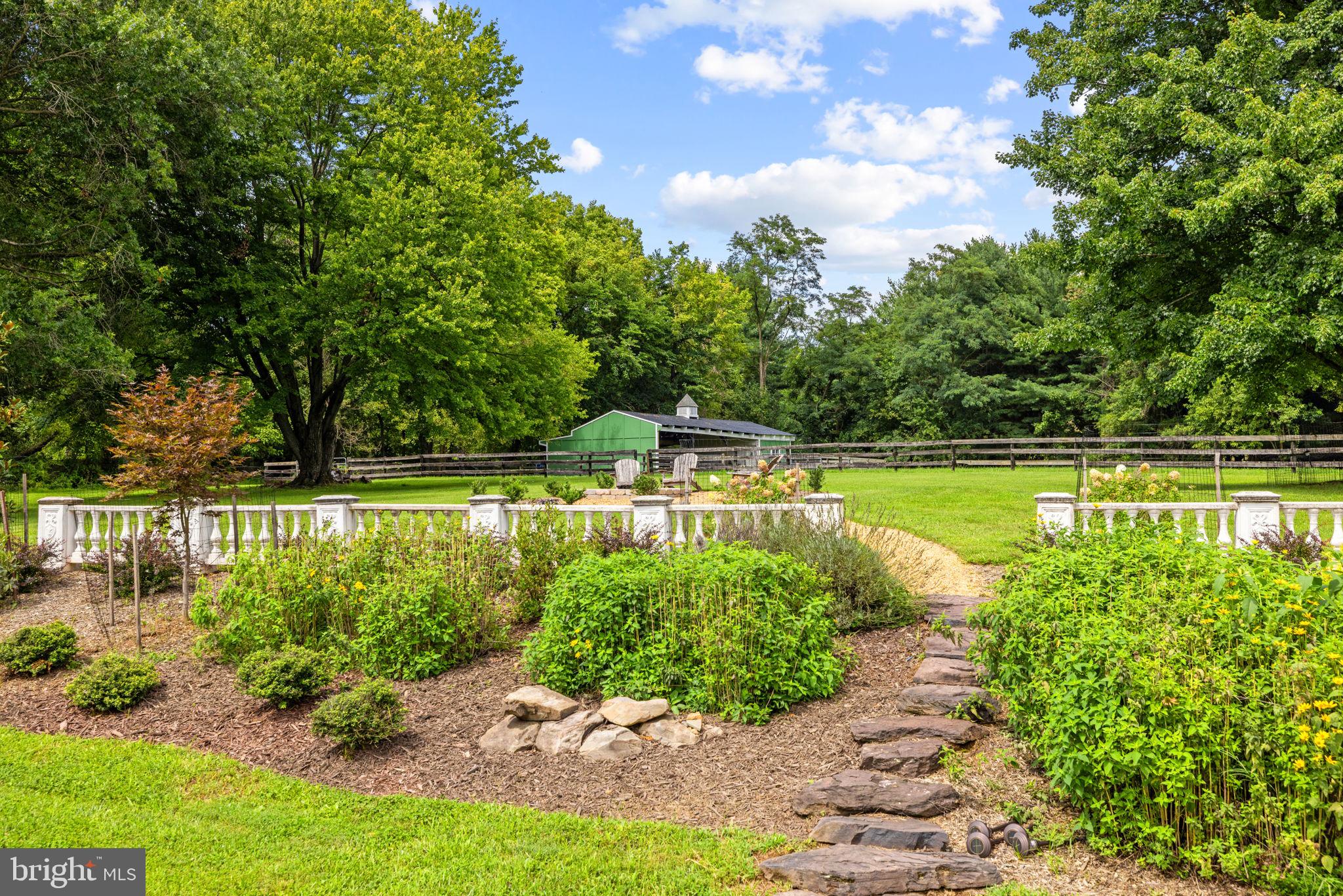 34994 Williams Gap Road Round Hill, VA 20141 - Photo 20 of 42 Gallery Image 20