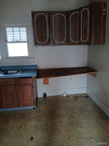 $39,500 | 525 West Street, Leadwood, MO 63653