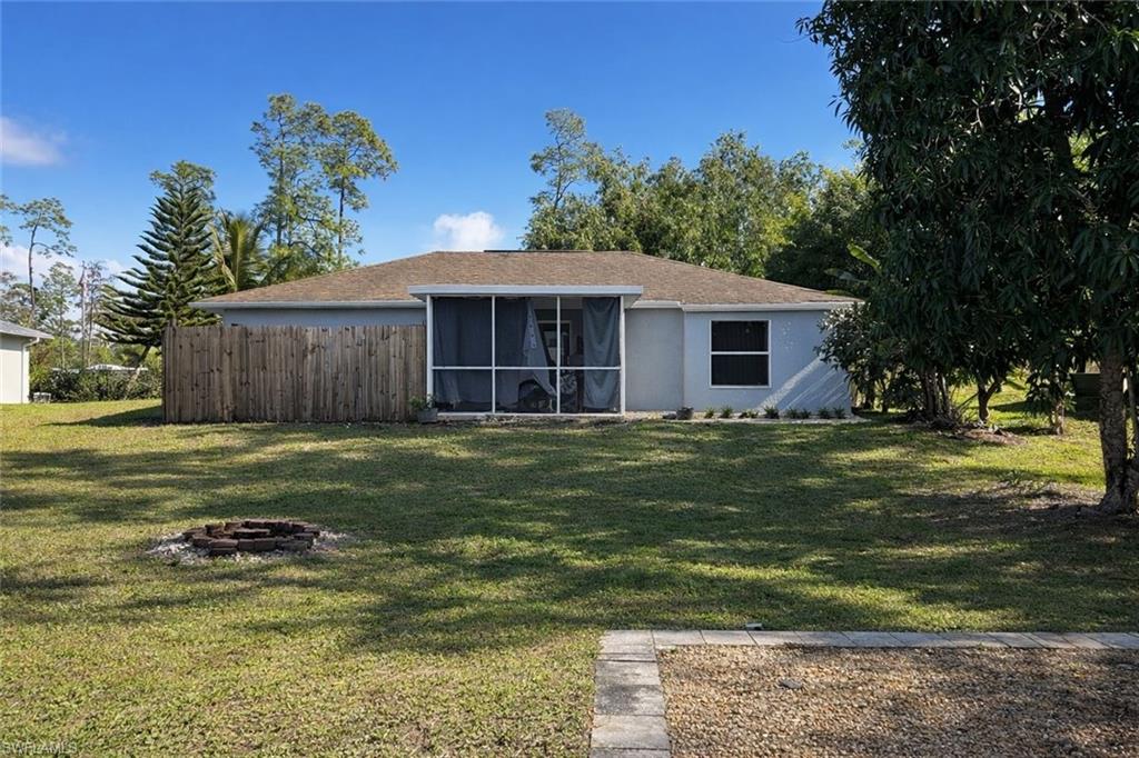 2275 Robin Drive Naples, FL 34117 - Photo 13 of 15