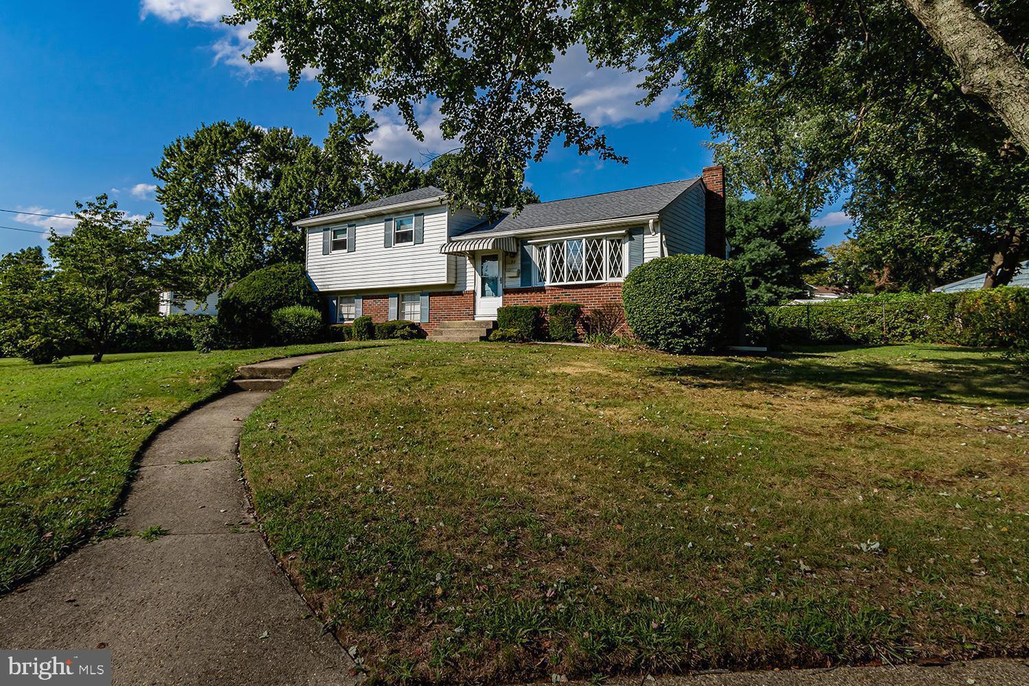 50 Hilton Road Mount Holly, NJ 08060 - Photo 20 of 21 Walk way to front door