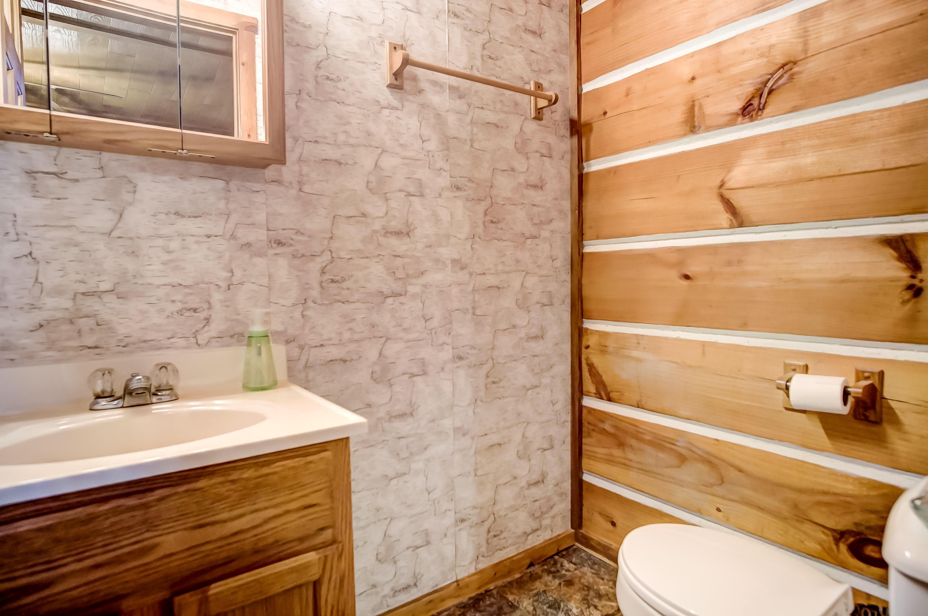 11350 Walnut Dowler Road Logan, OH 43138 - Photo 25 of 47 Gallery Image 25