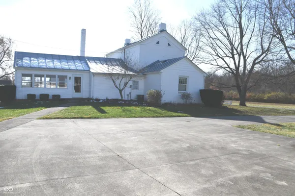 $650,000 | 9850 North Reynard Road, Albany, IN 47320